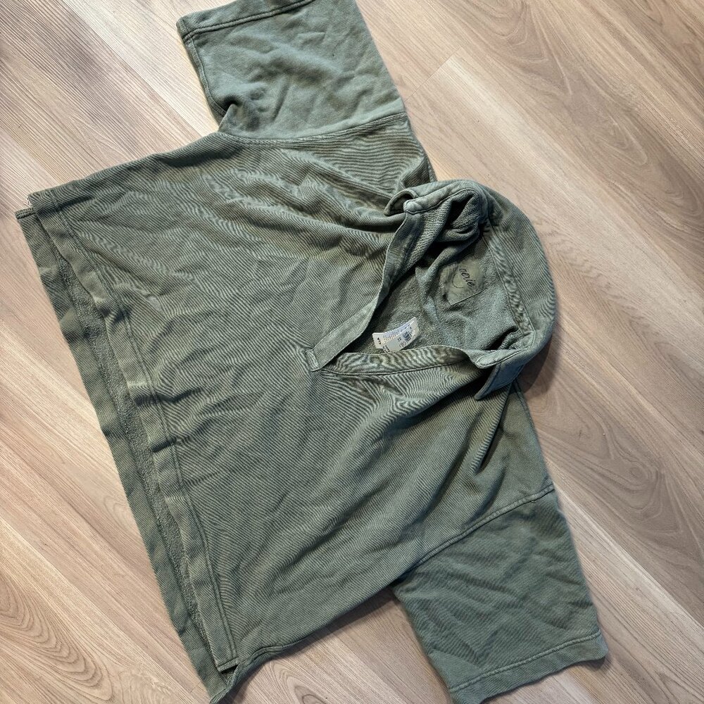 Aerie Sweater Shirt and Skirt - XL